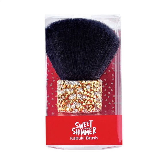 Other - Kabuki Brush nwt
